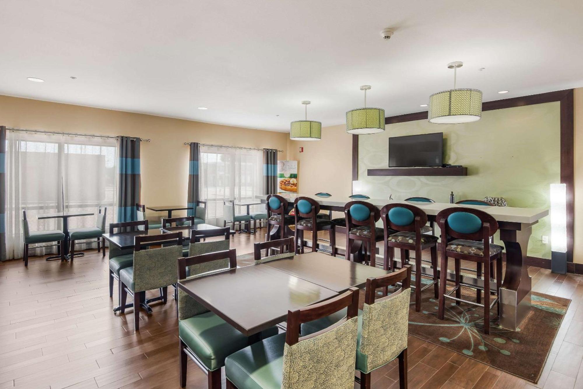 Quality Inn & Suites Quincy - Downtown Екстер'єр фото