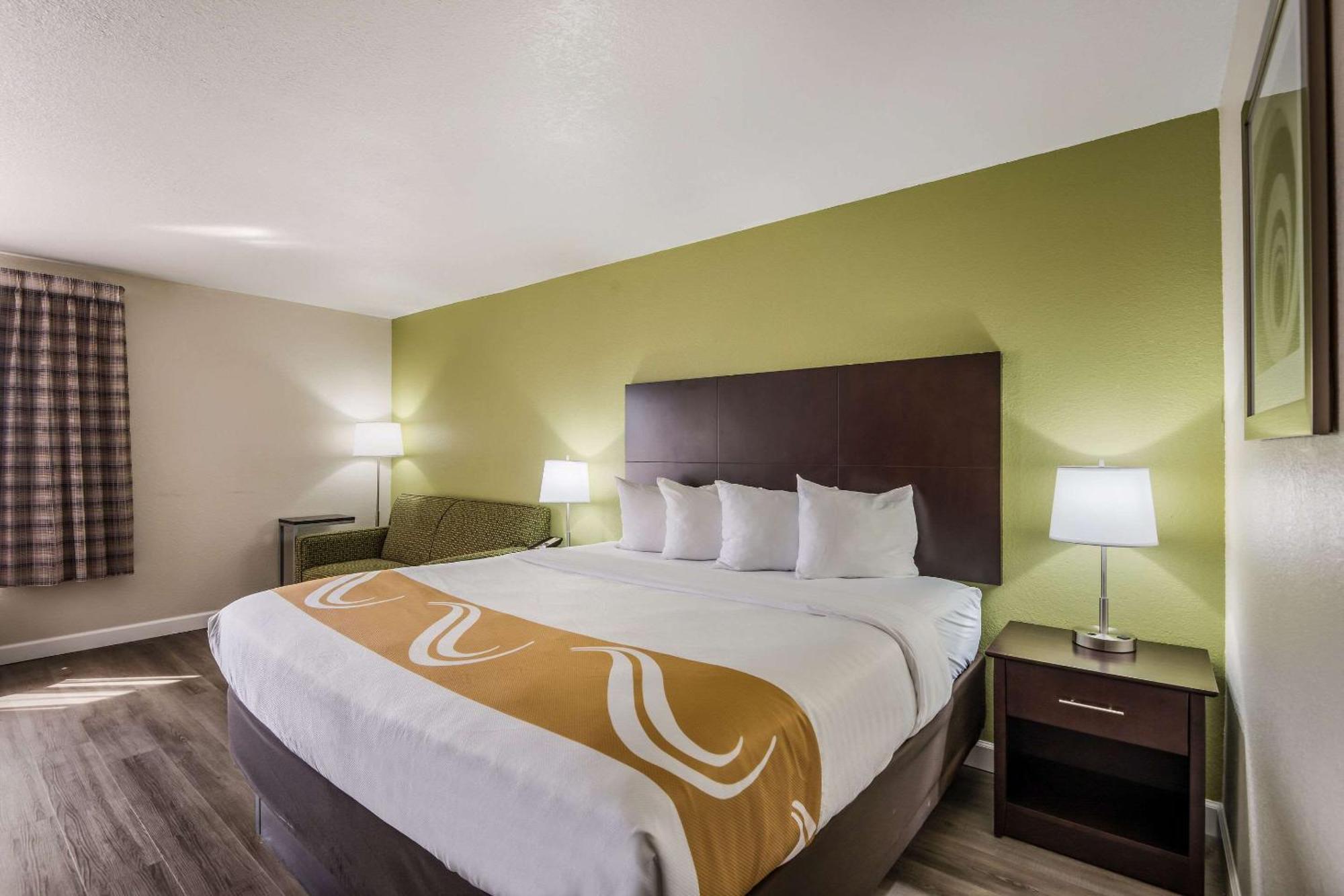 Quality Inn & Suites Quincy - Downtown Екстер'єр фото