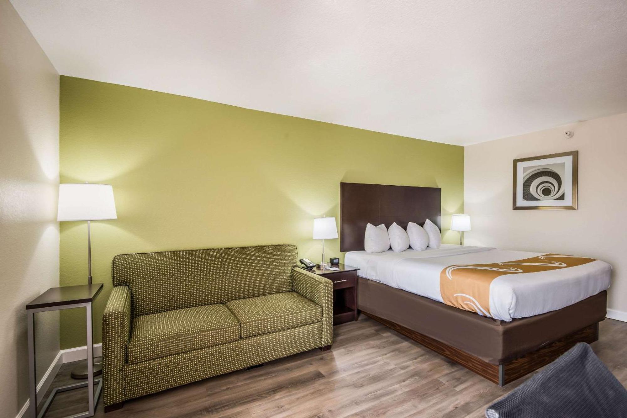Quality Inn & Suites Quincy - Downtown Екстер'єр фото