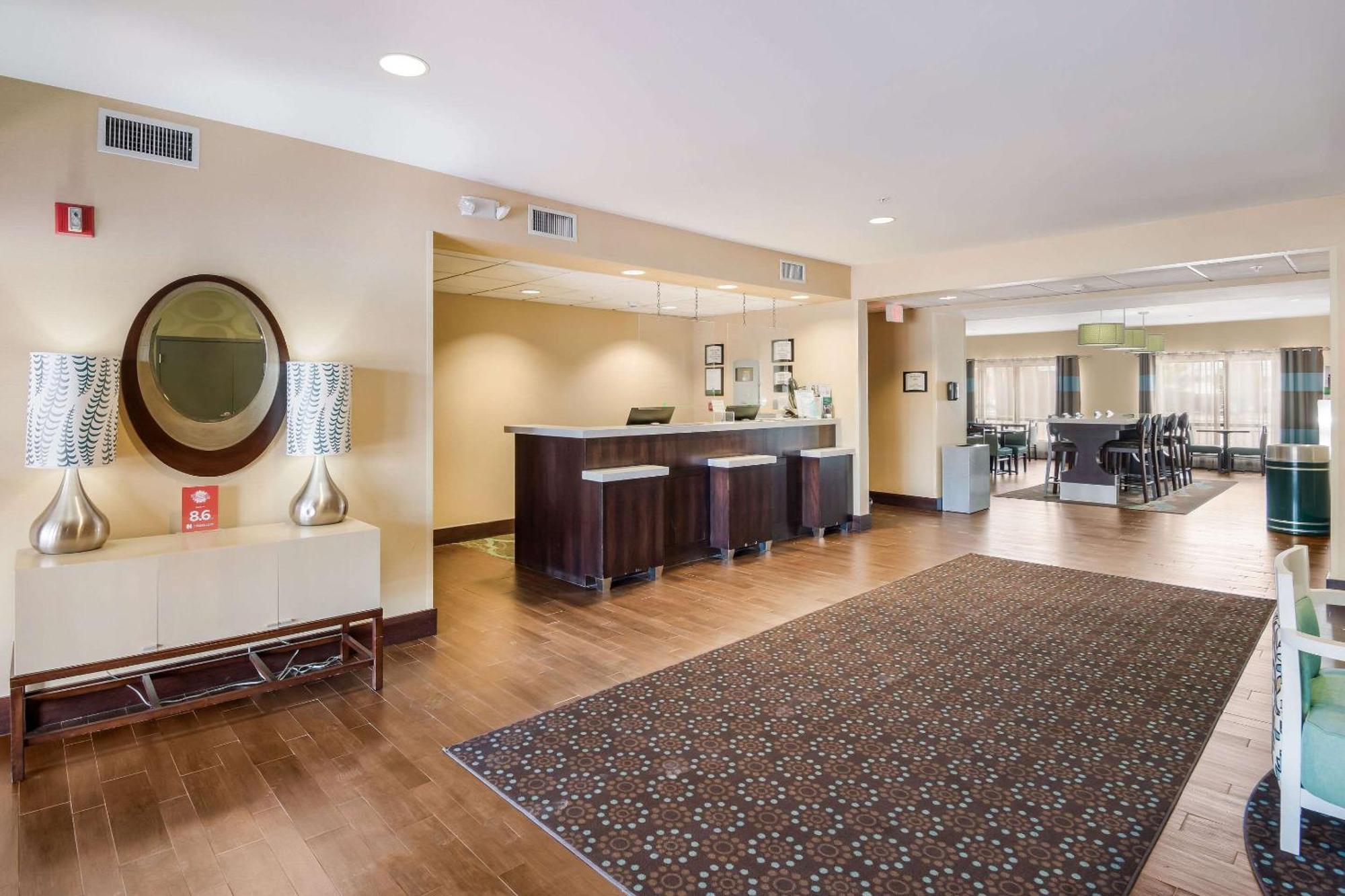 Quality Inn & Suites Quincy - Downtown Екстер'єр фото