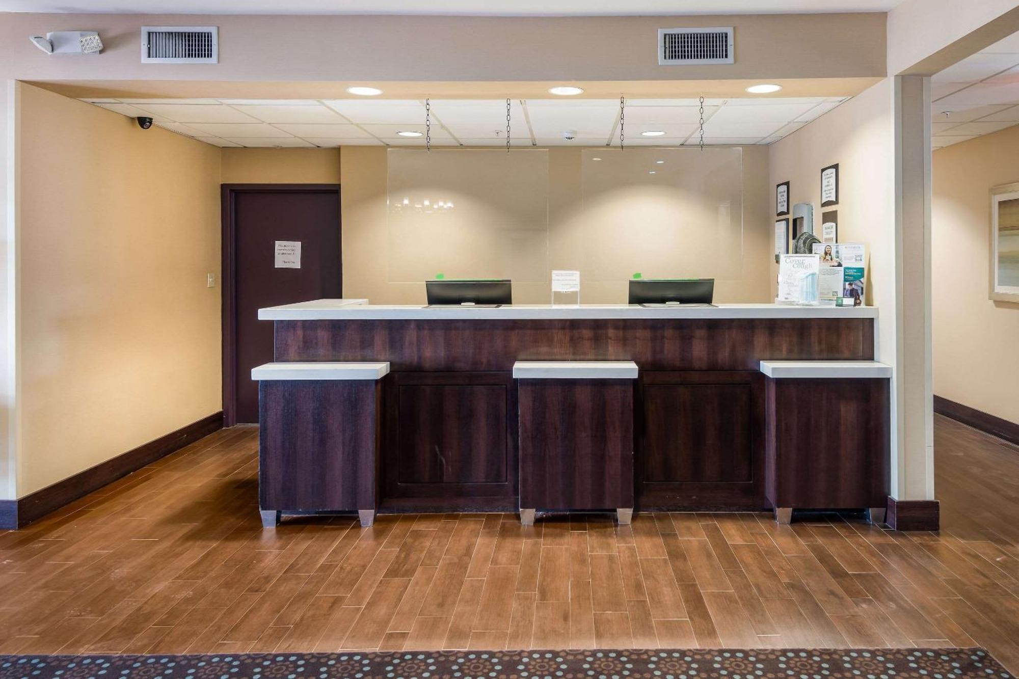 Quality Inn & Suites Quincy - Downtown Екстер'єр фото